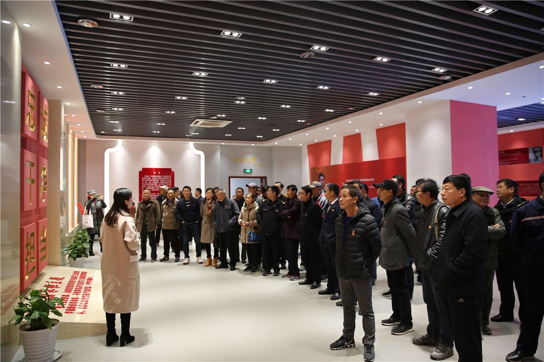 鎮(zhèn)揚汽渡開展廉政警示教育 落實管好“關(guān)鍵人”舉措(圖1)